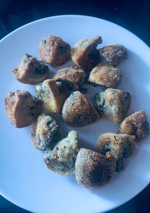 Una foto de Champiñones fritos