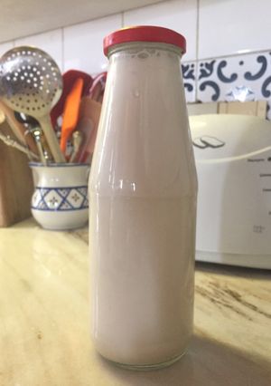 Una foto de Leche de almendras 🥛
