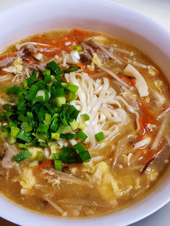 A picture of Hot and Sour Soup/noodles Taiwanese style.