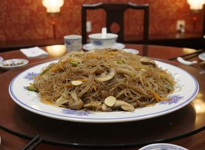 Foto principal de Fideos de cristal con verduras en microondas