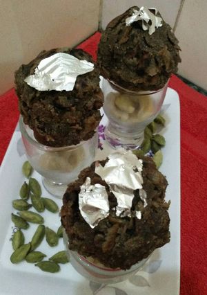 A picture of Bajra churma ladoo.