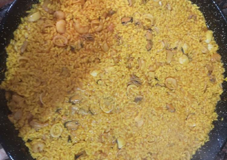 Paella de marisco