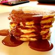 20.Pancake chocolate sauce