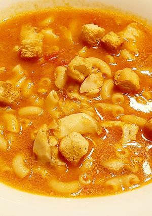 Foto de Sopa de peixe com massinhas