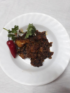 A picture of Mbuzi Ulaya Fry with Honey.