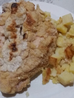 Una foto de Suprema "rellenas" con salsa blanca y papas ☺