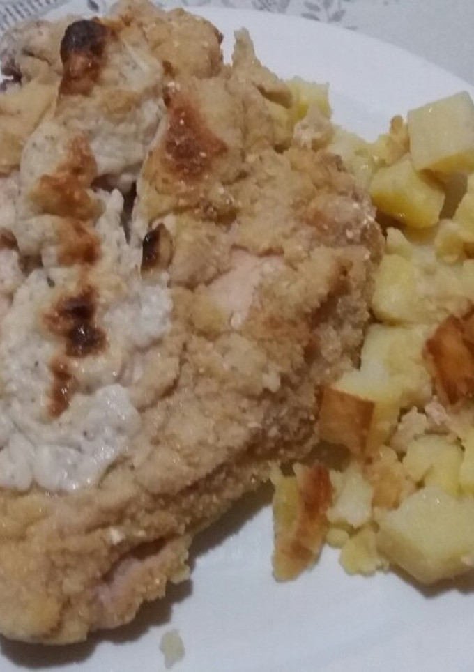 Una foto de Suprema "rellenas" con salsa blanca y papas ☺