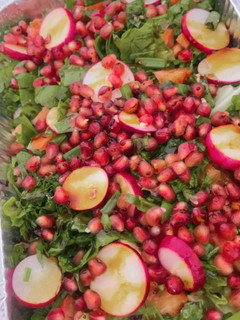 صورة لوصفة سلطه جرجير بدبس الرمان 🥗