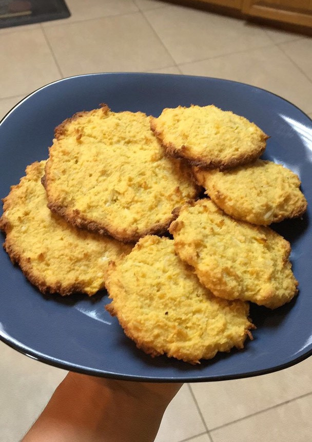 Una foto de Galletas de mango y coco