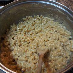 A picture of One Pot Creamy Macaroni and Cheese.