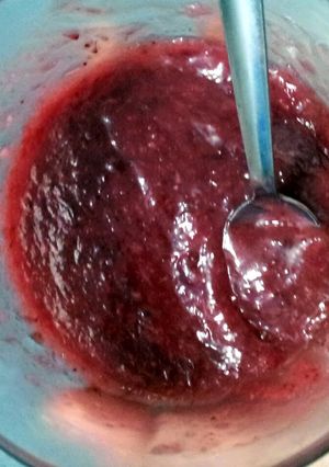 A picture of strawberry-rose-cocoa jam.