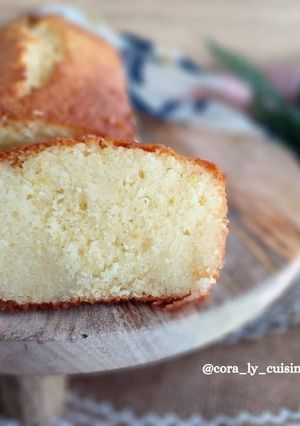 Une photo de Cake au citron (recette de Pierre Hermé)