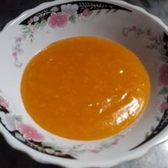 A picture of Mango Custard Halwa.