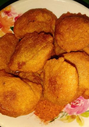 A picture of Akara balls.