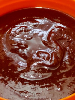 ખજૂર આમલીની ચટણી (Dates Tarmarid chutney recipe in Gujarati) રેસીપી મુખ્ય ફોટો