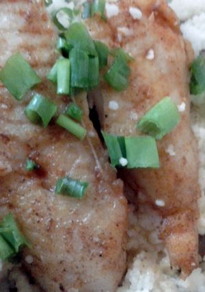 A picture of Jo's seared grouper & cous cous.