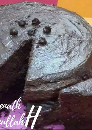 A picture of Triple Rich Chocolate Cake.