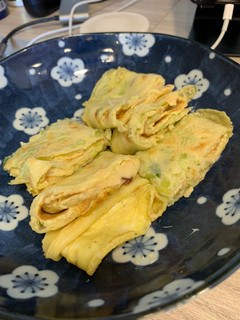芹菜蛋餅皮(除了麵粉不用加其他粉) 的食譜成品照片