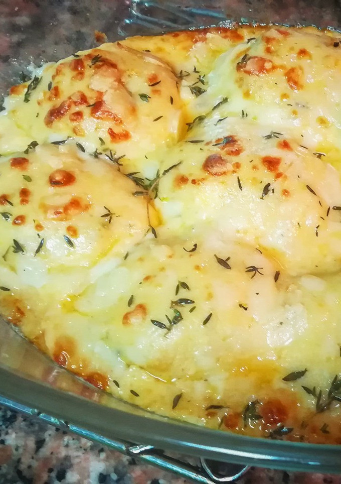 Una foto de Huevos Mimosa rellenos de mejillones en escabeche