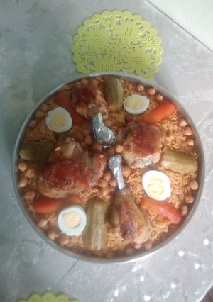صورة لوصفة تليتلي بالمرق الاحمر