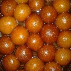 Lal Mohon Mishti A picture of Lal Mohon Mishti.