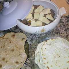 Una foto de Tacos caserísimos de carne (Cocina en vivo Viernes de Pecado con Cookpad)