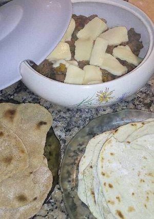 Una foto de Tacos caserísimos de carne (Cocina en vivo Viernes de Pecado con Cookpad)