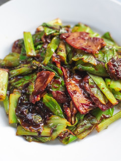A picture of Twice Cooked Pork : Chinese style stir fry vegetable and pork.