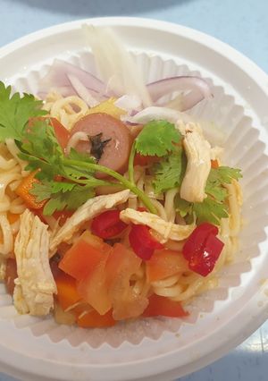 A picture of Instant Noodle Salad.