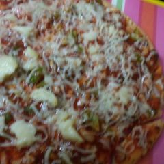 A picture of Pizza.