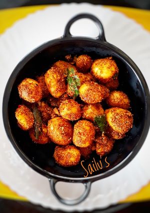A picture of Chettinad Baby Potato Fry.