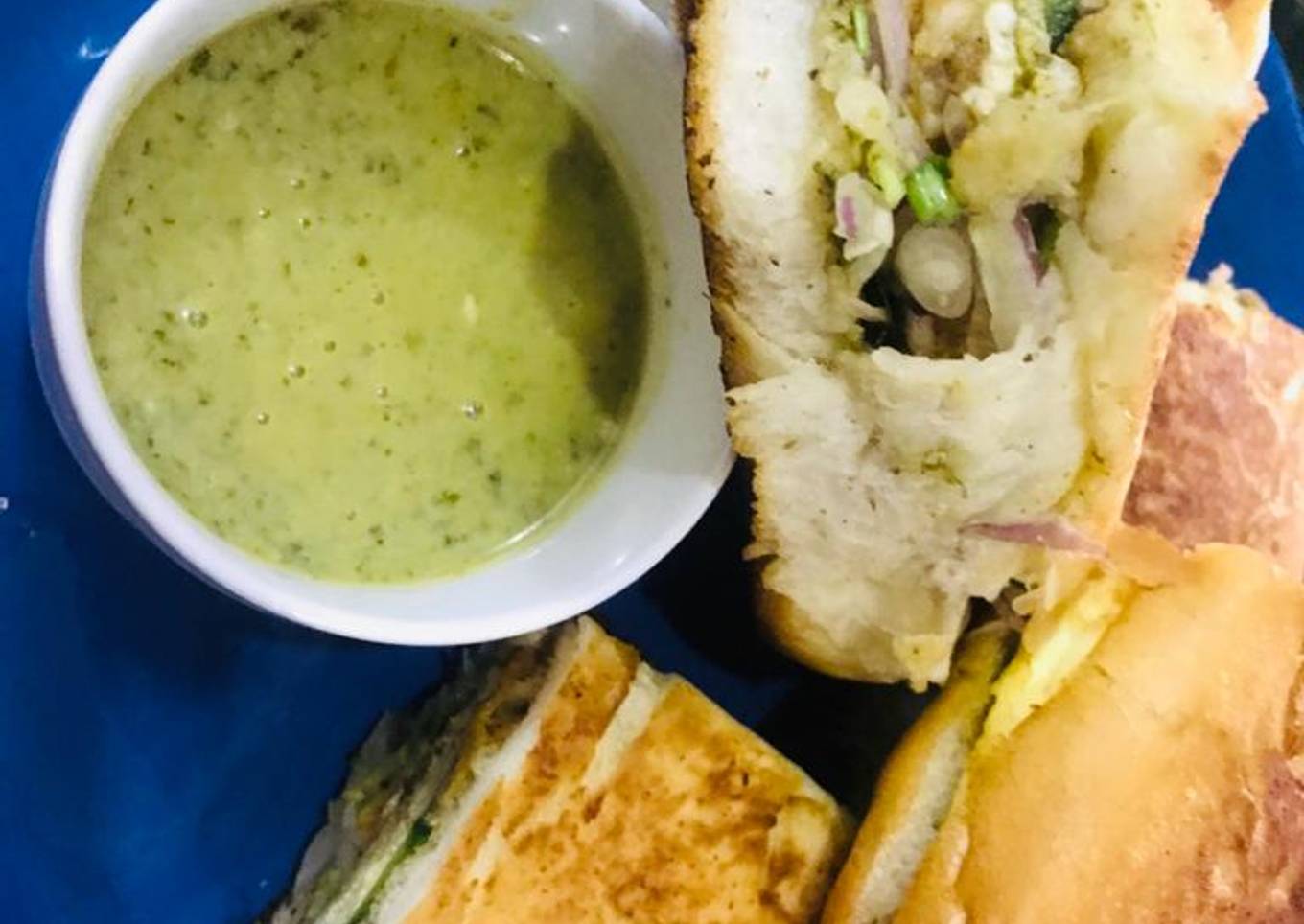 Chicken Anda Shami Burger