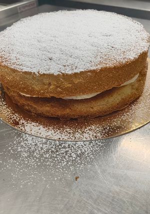 A picture of Victorian Sponge.