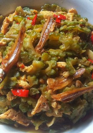 Foto resep Tumis pare orak arik telor