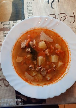 Gulyásleves recept fotója