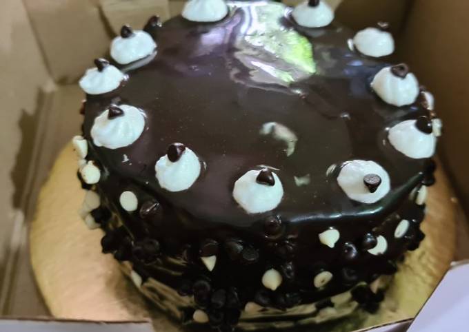 Eggless Chocolate Chip Cake - Cook With Manali