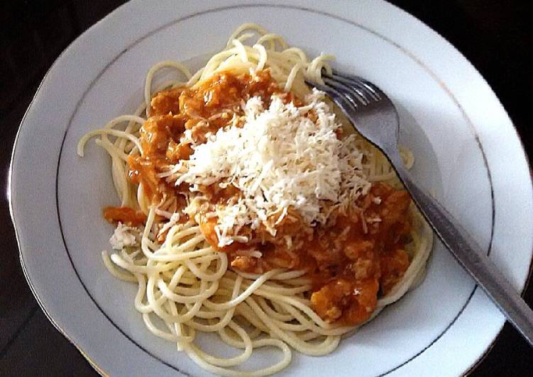 Spaghetti Bolognese Keju/ Saus Bolognese Homemade