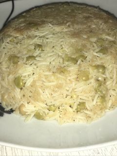 صورة لوصفة رز بالبازيلاء والشعيريه👌🏻