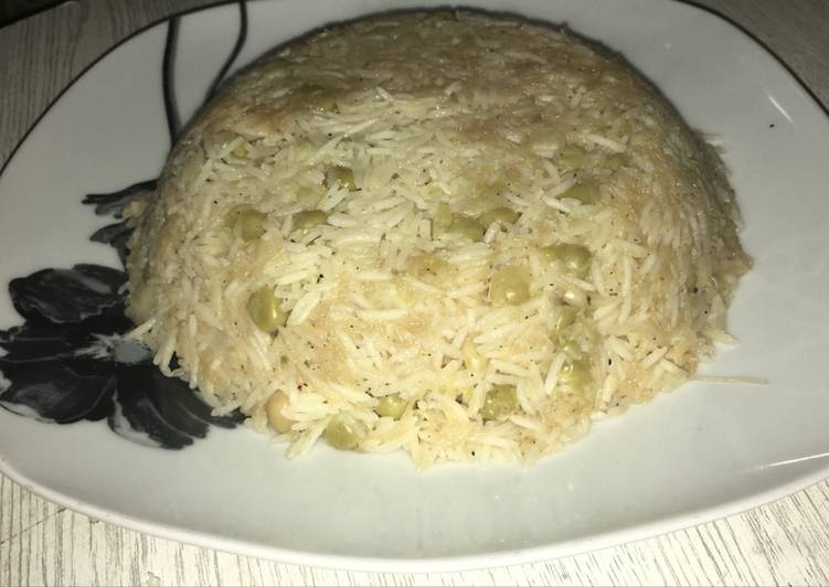 رز بالبازيلاء والشعيريه👌🏻