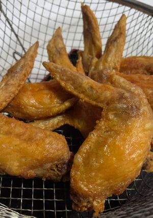 รูปของ ปีกไก่ทอดเกลือ กรอบนอกนุ่มใน