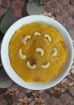 A picture of Suji halwa.