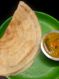 மரவள்ளி கிழங்கு தோசை(Maravalli kilanku dosai recipe in tamil) செய்முறை முக்கிய புகைப்படம்