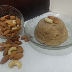 Sooji halwa A picture of Sooji halwa.
