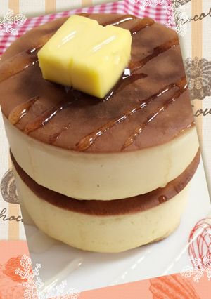 A picture of Thick Pancakes Using a 100-Yen Store Mold.