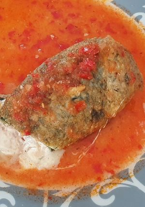Una foto de Chile Poblano relleno