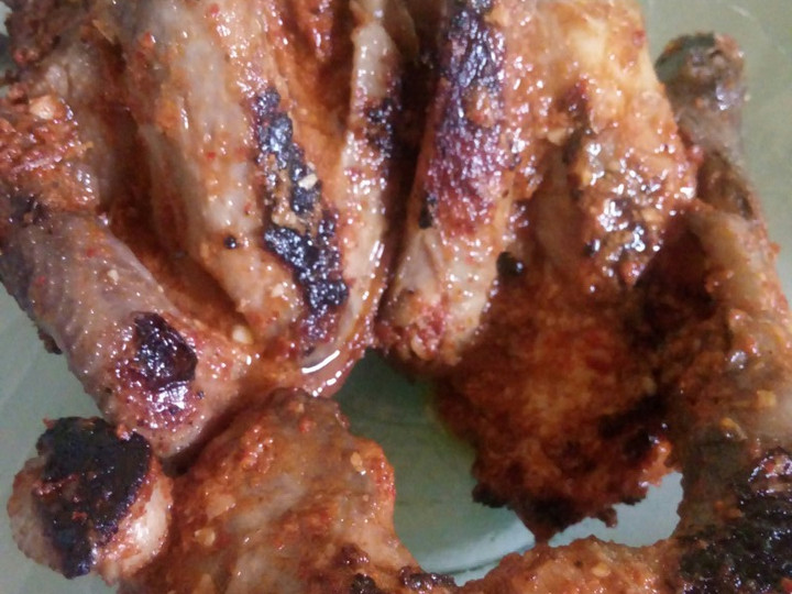Wajib coba! Resep memasak Ayam Bakar Bumbu Rujak hidangan Hari Raya  gurih