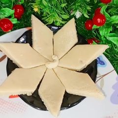 A picture of Tasty kaju katli at home.