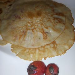 A picture of Strawberry pancake.