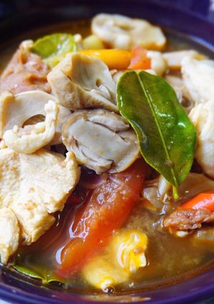 รูปของ ต้มยำอกไก่เห็ดฟาง