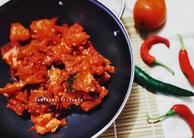 Langkah Mudah untuk Menyiapkan 204. Balado Ikan Asin Gabus, Enak